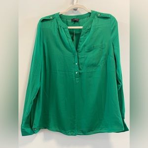 NWT The Limited Women’s Top Green Sz L
